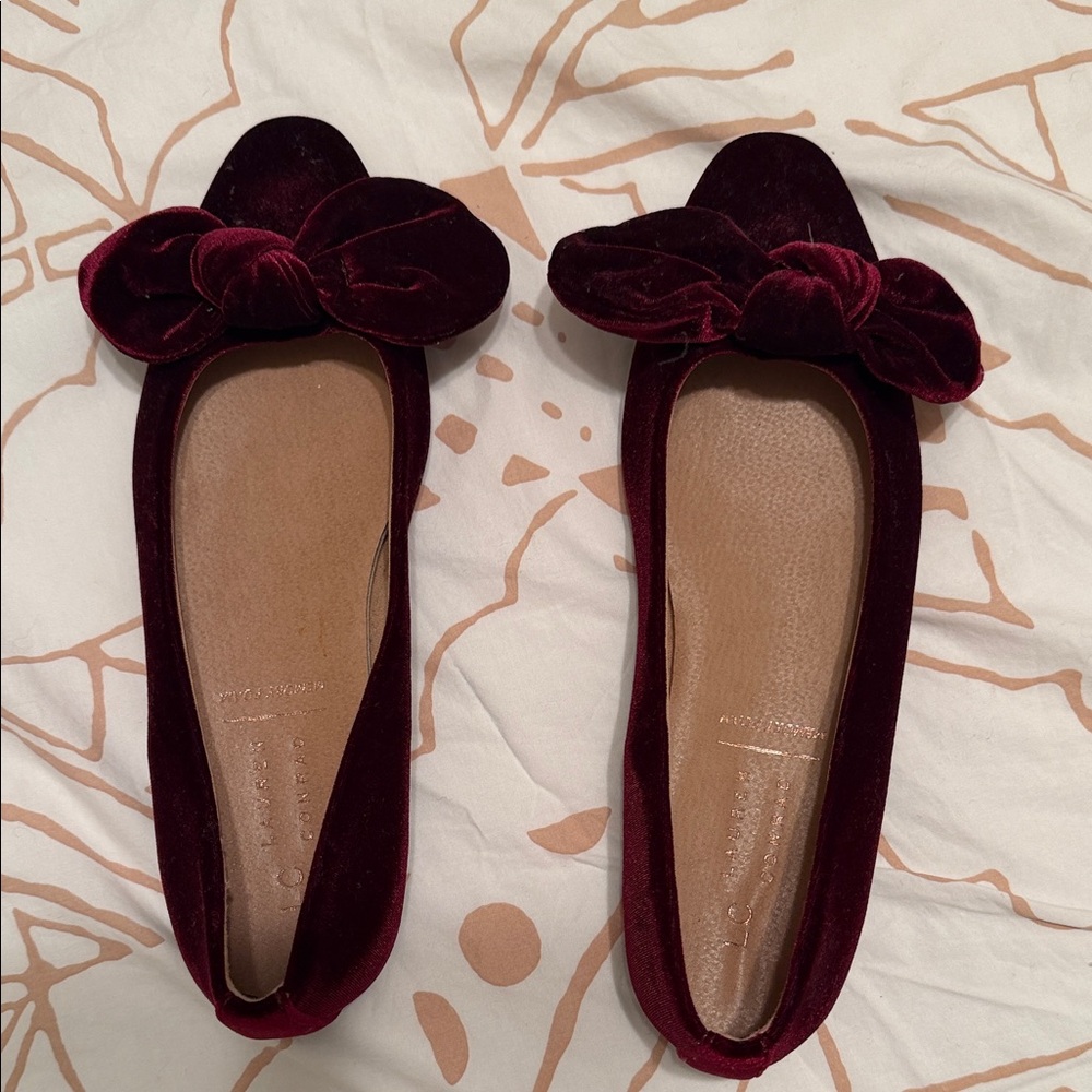 LC Lauren Conrad Velvet Flats with Bow in Dark Red